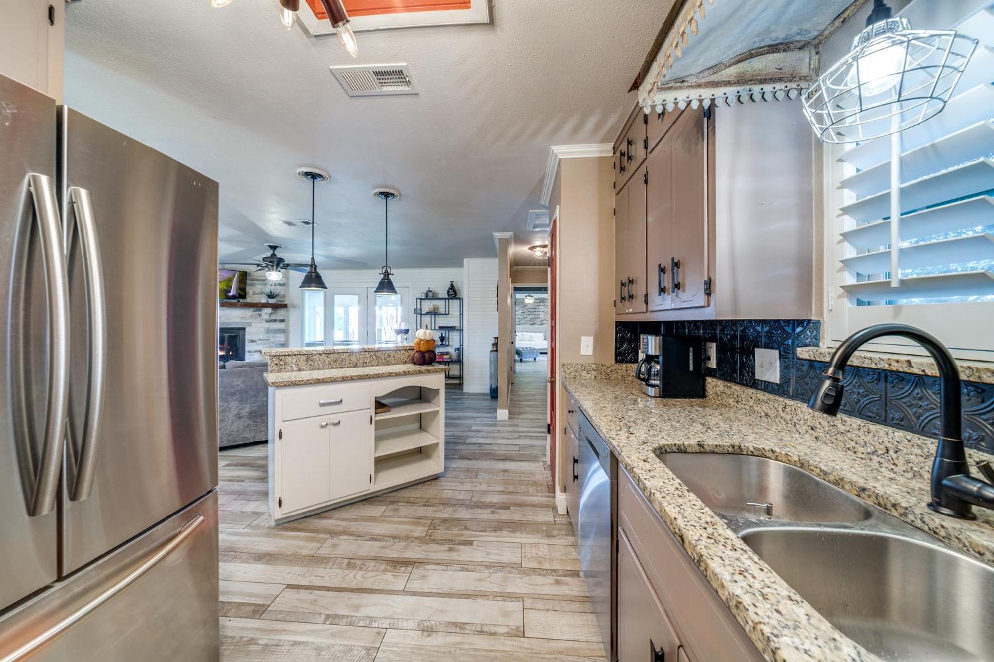 Charming Pet Friendly 4 Bdrm Home Mins To Main St And Wineries フレデリックスバーグ エクステリア 写真
